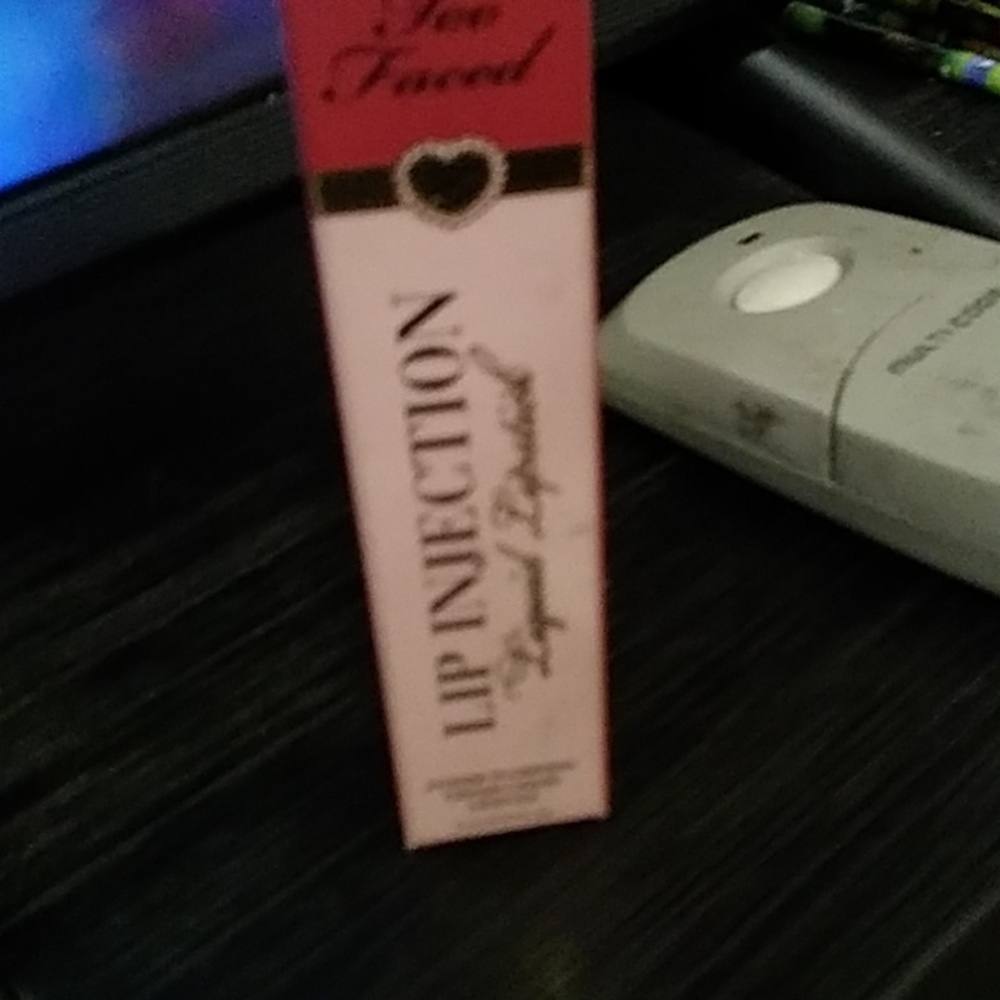 Too faced liquid lipstick and ud mascara